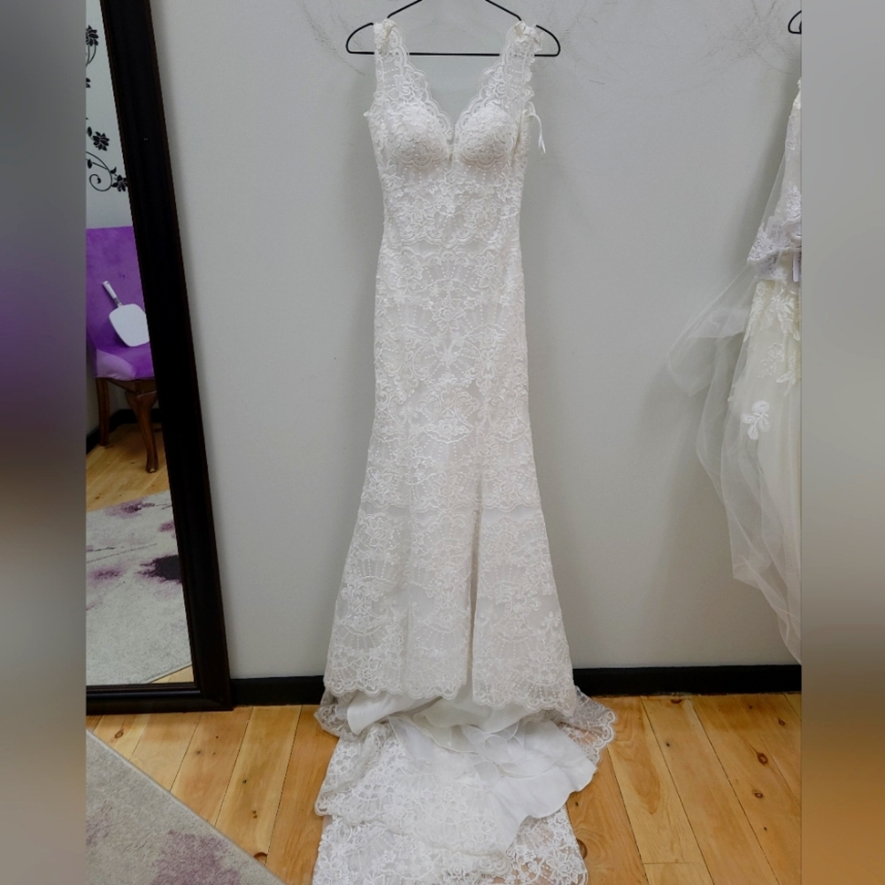 Allure Romance Wedding Dress